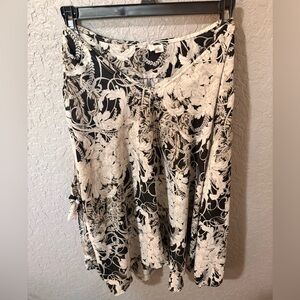 Cato Black and Cream Floral A-Line Top